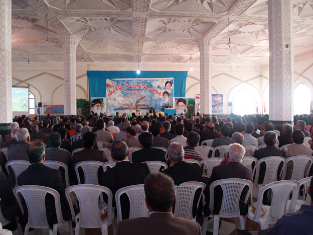 گزارش تصویری از برگزاری همایش فرهنگیان کاشمر در زیارتگاه