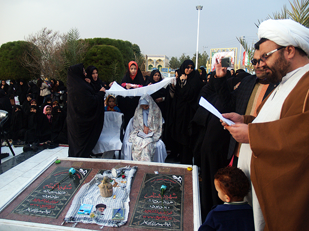 مراسم عقد زوج کاشمری در جوار مضجع پاک و مطهر شهیدآیت الله مدرس(ره) و شهدای گمنام هشت سال دفاع مقدس