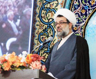 زیارتگاه شهید مدرس(ره) پناهگاه مردم است