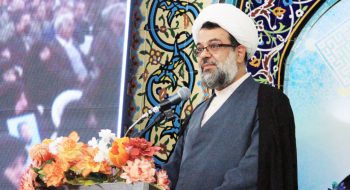 زیارتگاه شهید مدرس(ره) پناهگاه مردم است